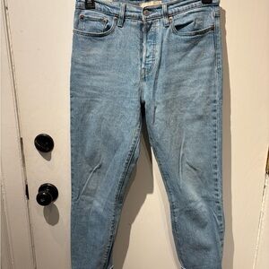 Levi’s Wedgie Jeans